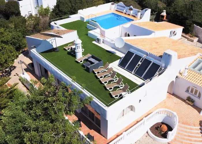 Villa On The Beach By Galantevasques